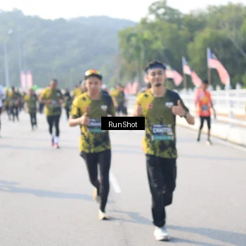 Runner Photo 6922568