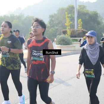 Runner Photo 6922569