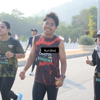 Runner Photo 6922570