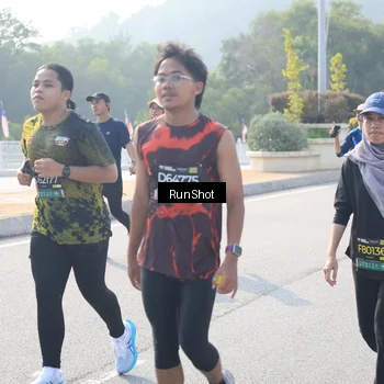 Runner Photo 6922572