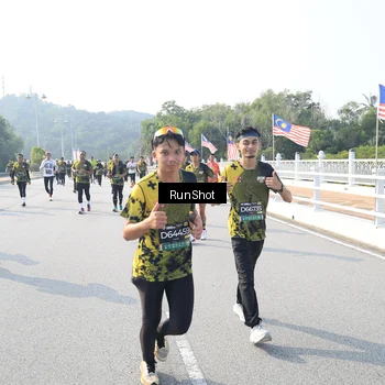 Runner Photo 6922580