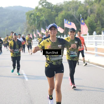 Runner Photo 6922588