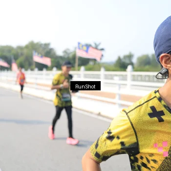 Runner Photo 6922604