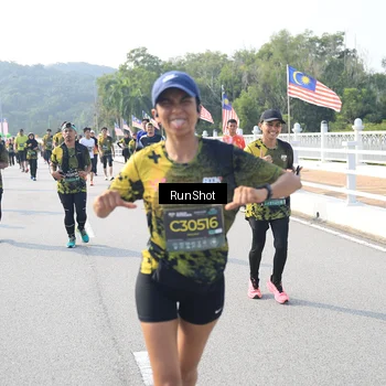 Runner Photo 6922607