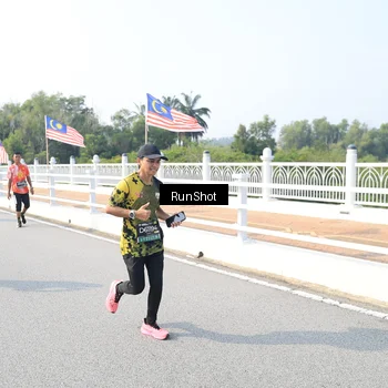 Runner Photo 6922608