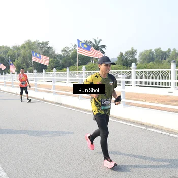 Runner Photo 6922610