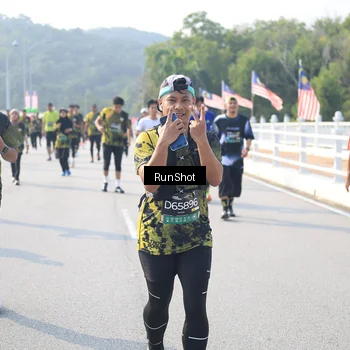 Runner Photo 6922615