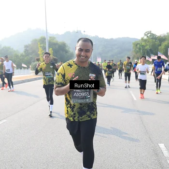Runner Photo 6922626