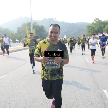 Runner Photo 6922627