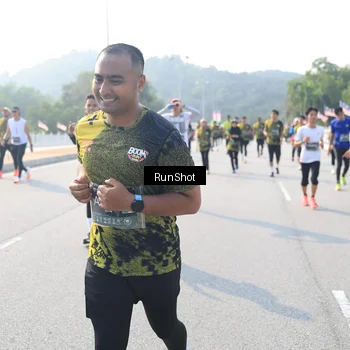 Runner Photo 6922633