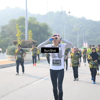 Runner Photo 6922638