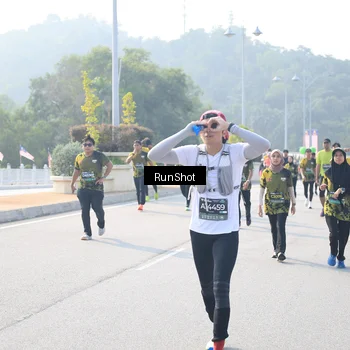Runner Photo 6922650