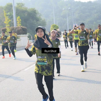 Runner Photo 6922665