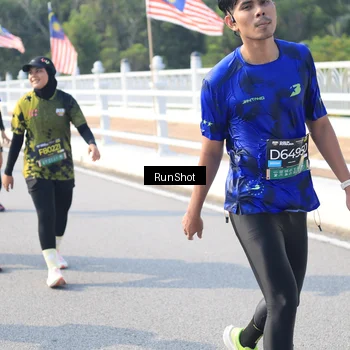 Runner Photo 6922677