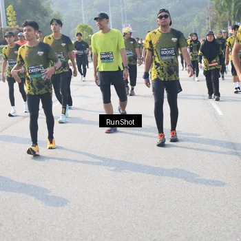 Runner Photo 6922708