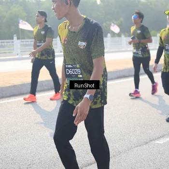 Runner Photo 6922714