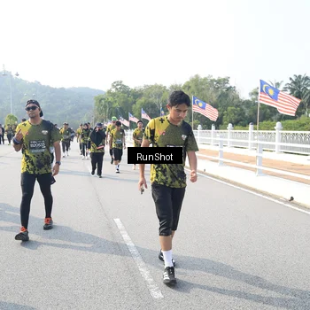 Runner Photo 6922727