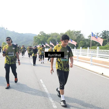 Runner Photo 6922728