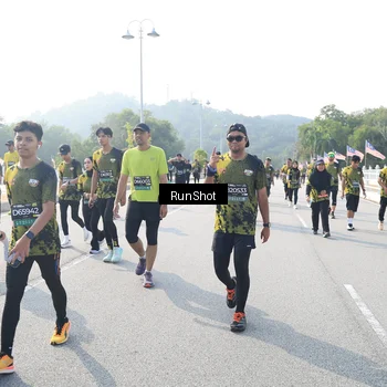 Runner Photo 6922732