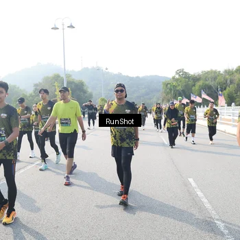 Runner Photo 6922733