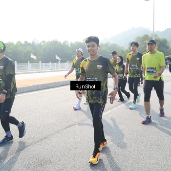 Runner Photo 6922736