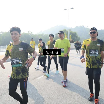 Runner Photo 6922738