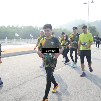 Runner Photo 6922739
