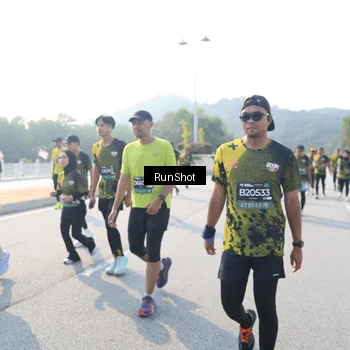 Runner Photo 6922742