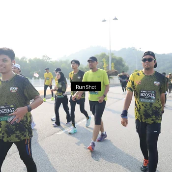 Runner Photo 6922743