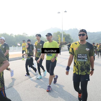 Runner Photo 6922744
