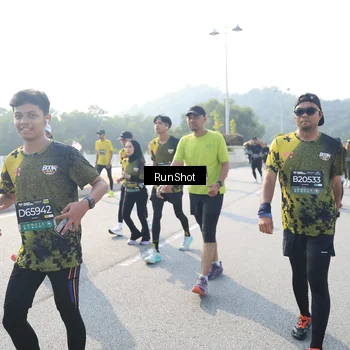 Runner Photo 6922746