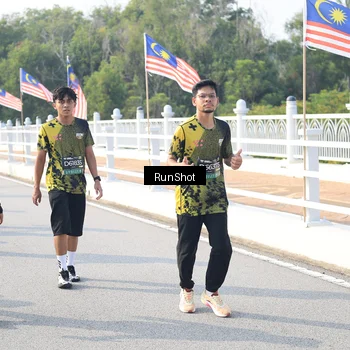 Runner Photo 6922748