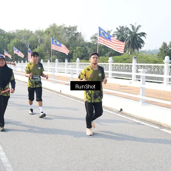 Runner Photo 6922756