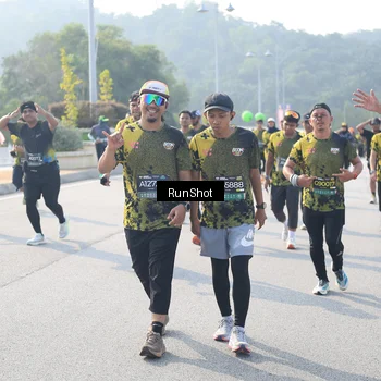Runner Photo 6922767