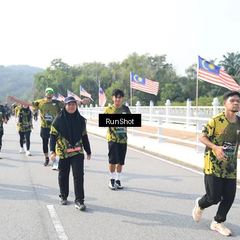 Runner Photo 6922769