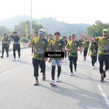 Runner Photo 6922775