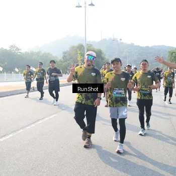 Runner Photo 6922778