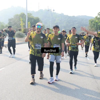 Runner Photo 6922783