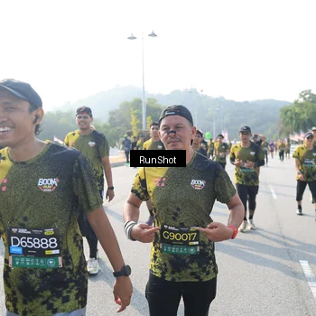 Runner Photo 6922793