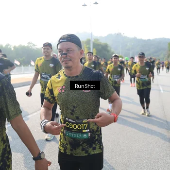 Runner Photo 6922797