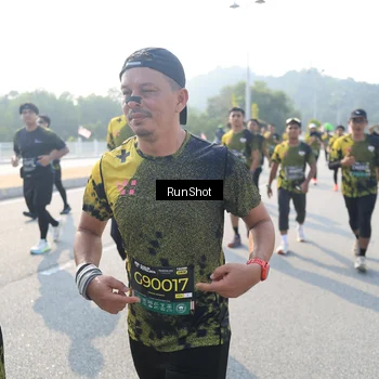 Runner Photo 6922798