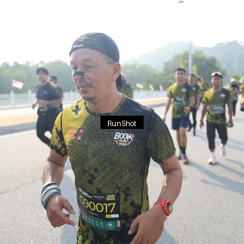 Runner Photo 6922800