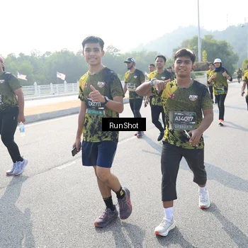 Runner Photo 6922821