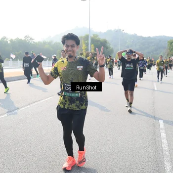 Runner Photo 6922851