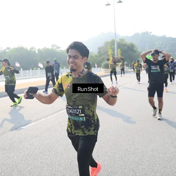 Runner Photo 6922855