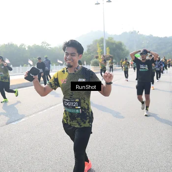 Runner Photo 6922856
