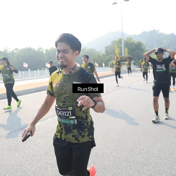 Runner Photo 6922858
