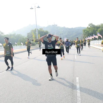 Runner Photo 6922861