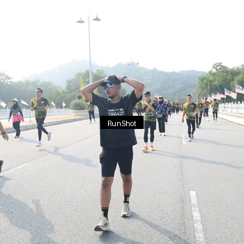 Runner Photo 6922864