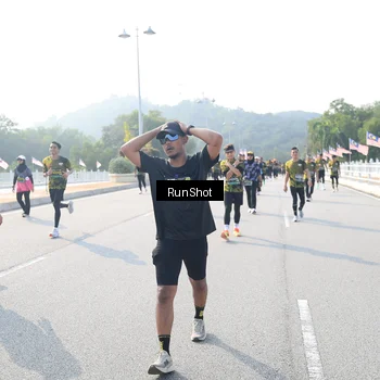 Runner Photo 6922867